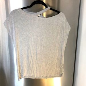 Elan Split collar Tee